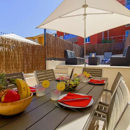 Select'so - Le Poseidon - Mazet En Duplex Pour 6 Personnes - Piscine, Parking Prive - Services Hoteliers - Pos-a 아파트 *